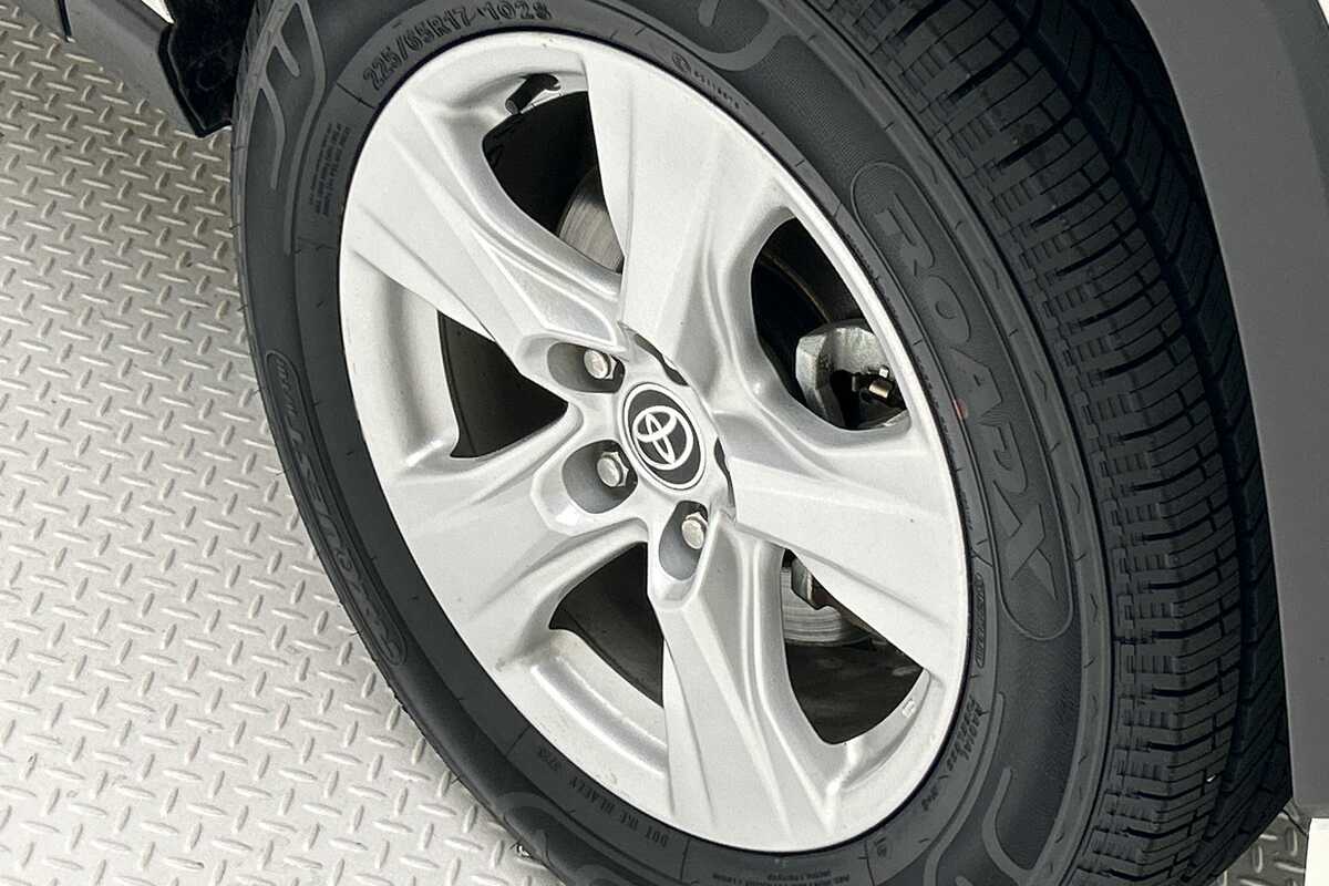 2020 Toyota RAV4 GX AXAH54R