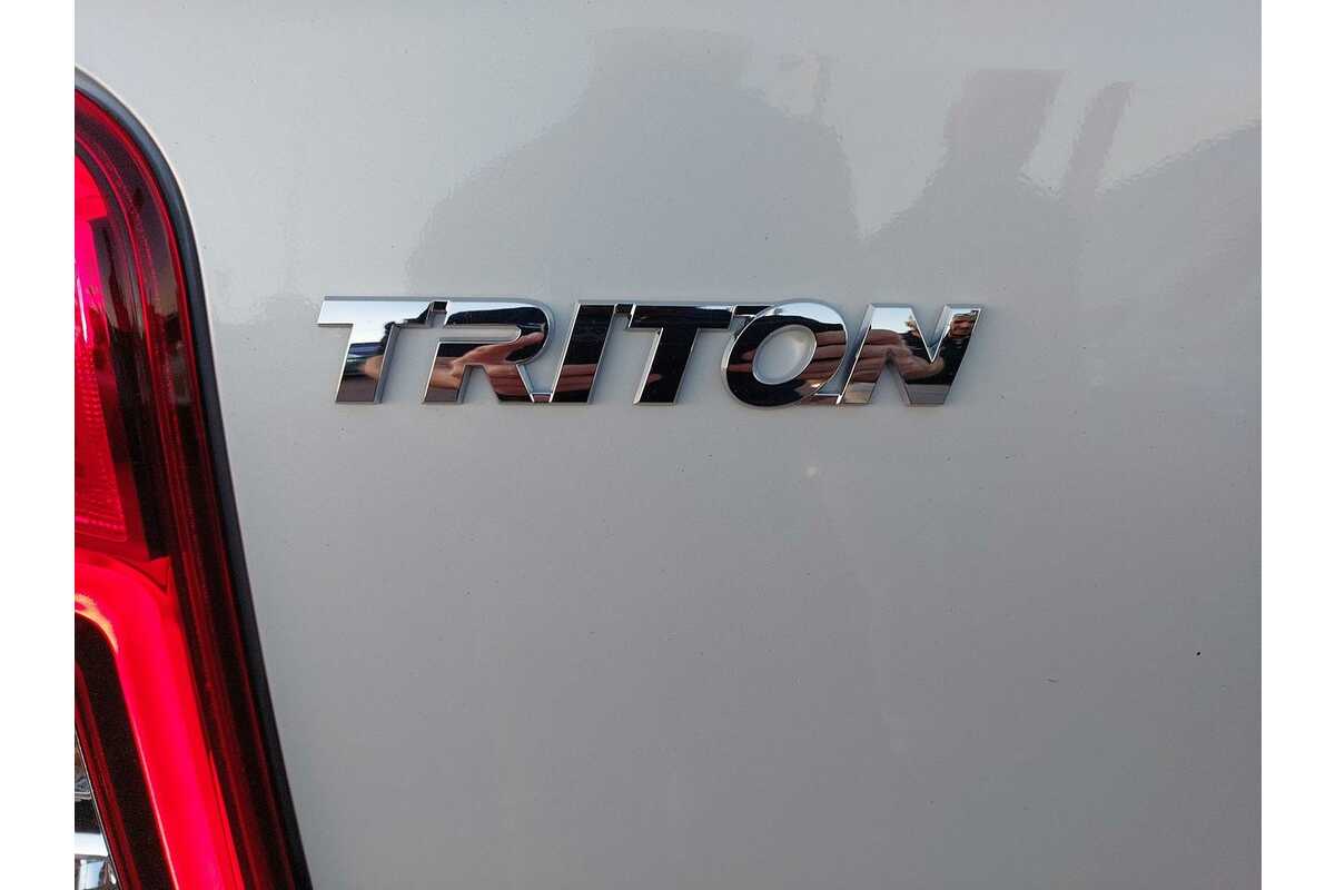 2023 Mitsubishi Triton GLS MR 4X4