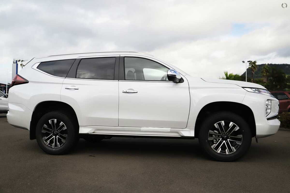 2023 Mitsubishi Pajero Sport GLS QF