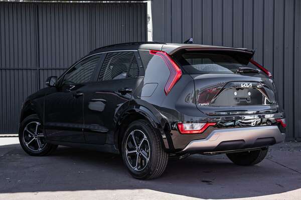 2023 Kia Niro HEV S SG2