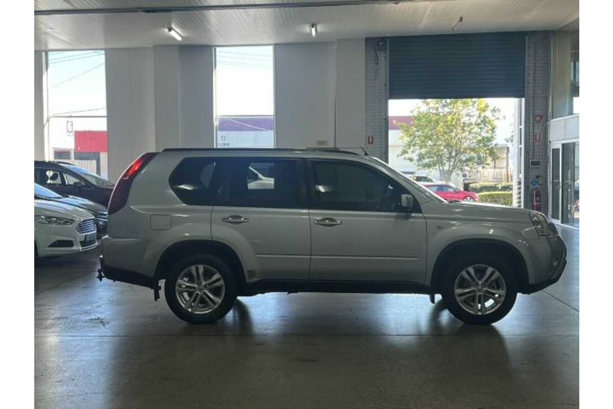 2011 Nissan X-TRAIL ST T31