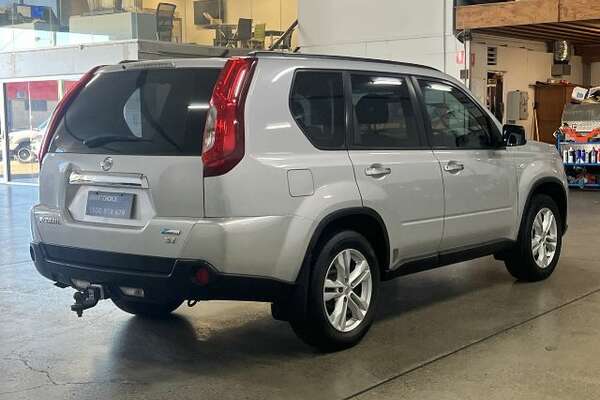 2011 Nissan X-TRAIL ST T31