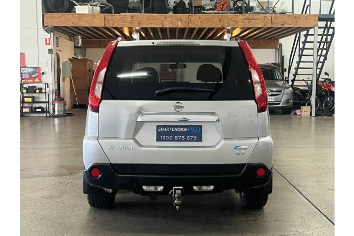 2011 Nissan X-TRAIL ST T31