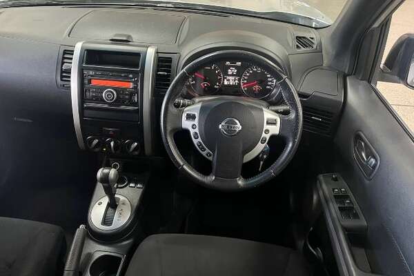 2011 Nissan X-TRAIL ST T31