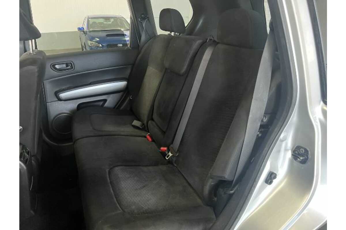 2011 Nissan X-TRAIL ST T31