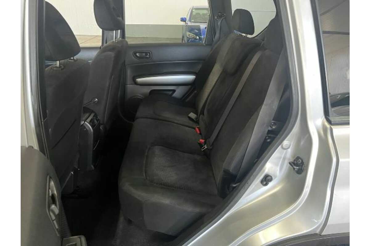2011 Nissan X-TRAIL ST T31