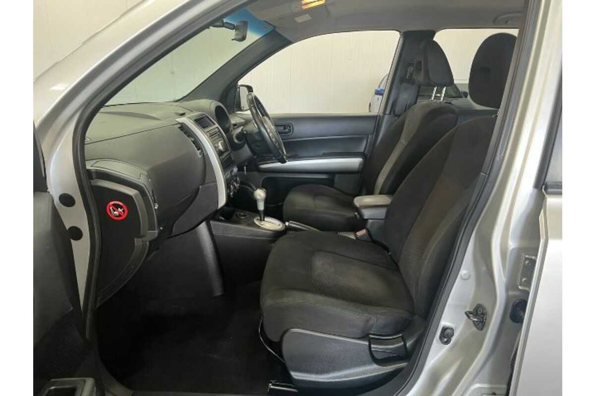 2011 Nissan X-TRAIL ST T31
