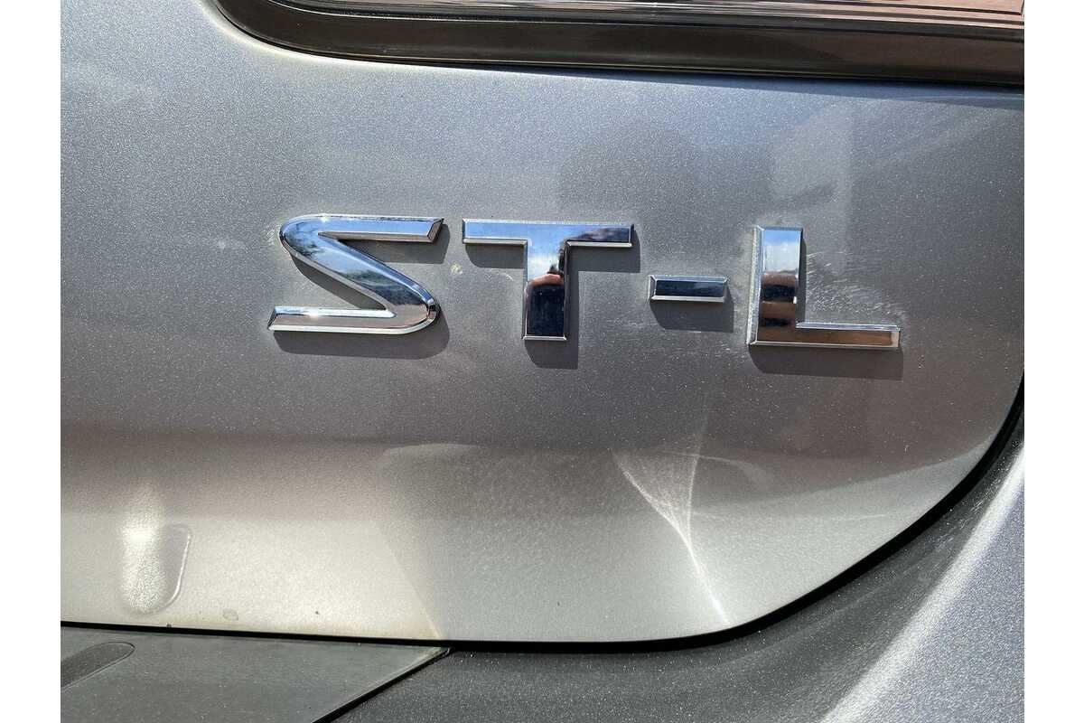 2013 Nissan Patrol ST-L Y62