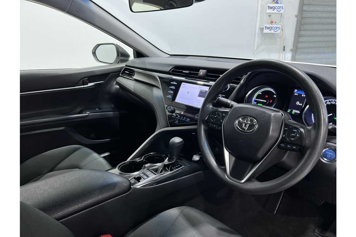 2019 Toyota Camry Ascent AXVH71R