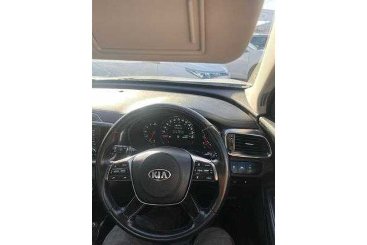 2018 Kia Sorento SLi UM