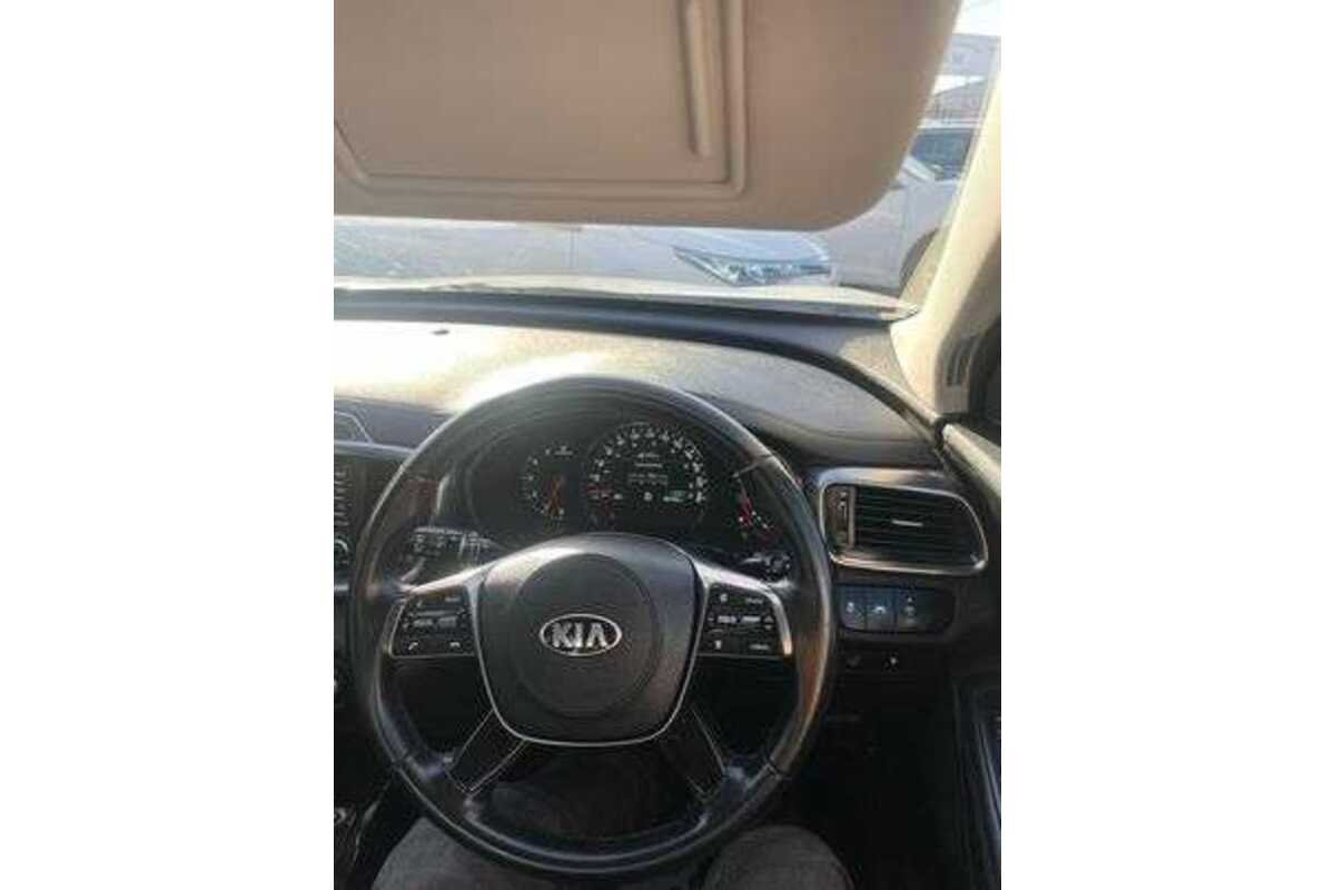 2018 Kia Sorento SLi UM