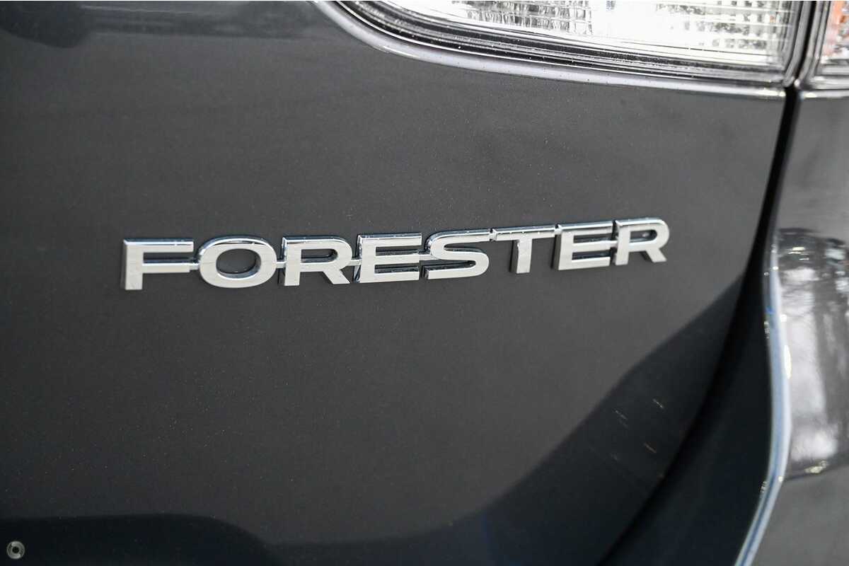 2023 Subaru Forester 2.5i-S S5