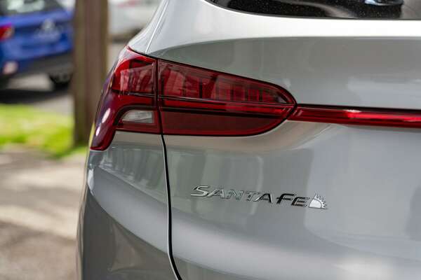 2023 Hyundai Santa Fe Hybrid Elite TM.V4