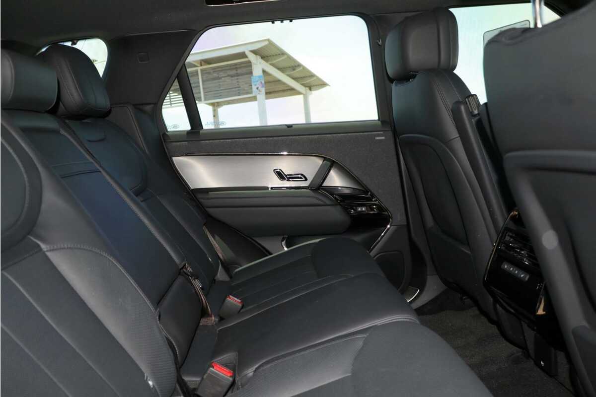 2023 Land Rover Range Rover Sport D300 Dynamic SE L461