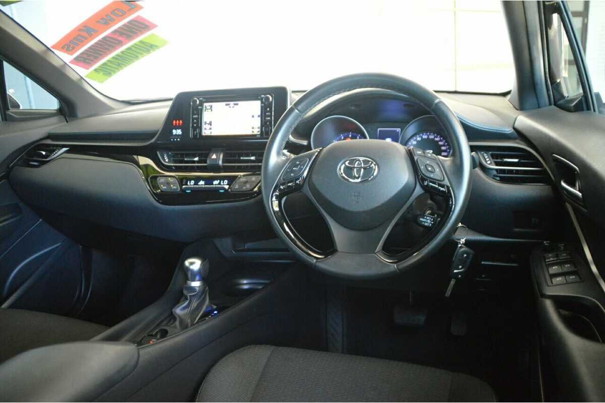 2019 Toyota C-HR S-CVT 2WD NGX10R