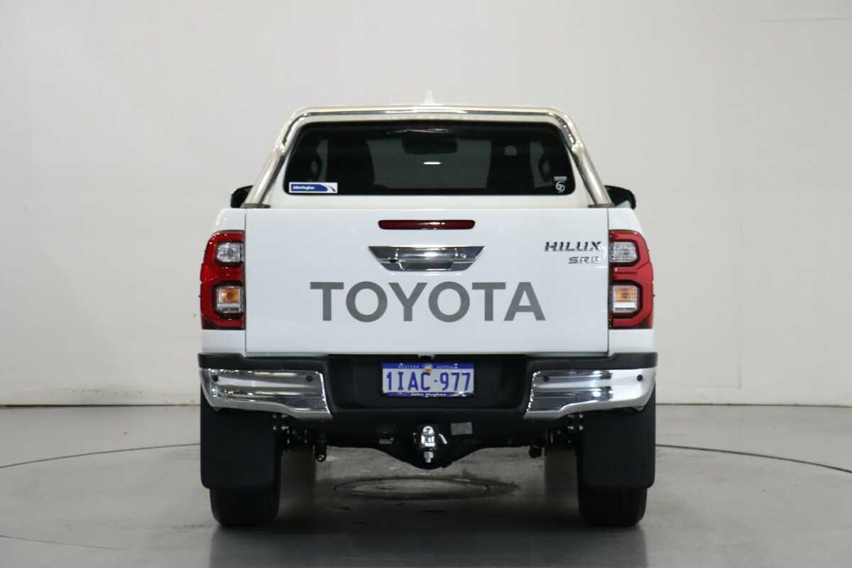 2023 Toyota Hilux SR5 Extra Cab GUN126R 4X4