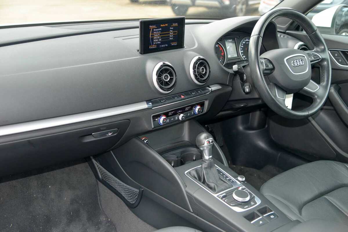 2014 Audi A3 Attraction 8V