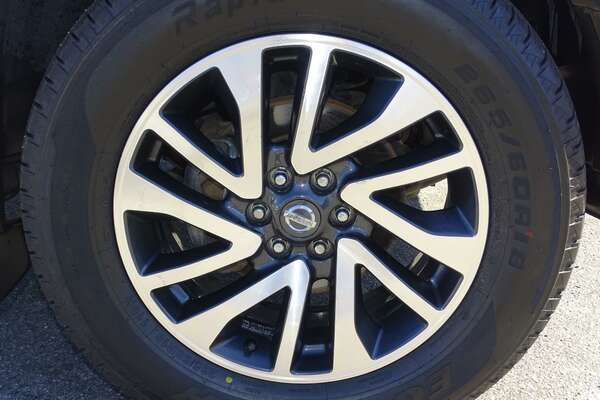 2020 Nissan Navara RX D23 S4 Rear Wheel Drive