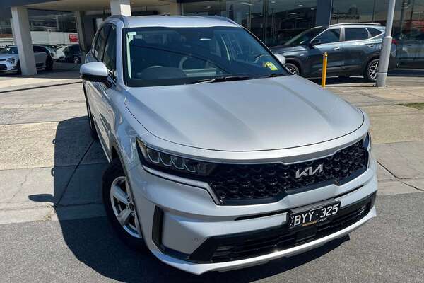 2023 Kia Sorento S MQ4