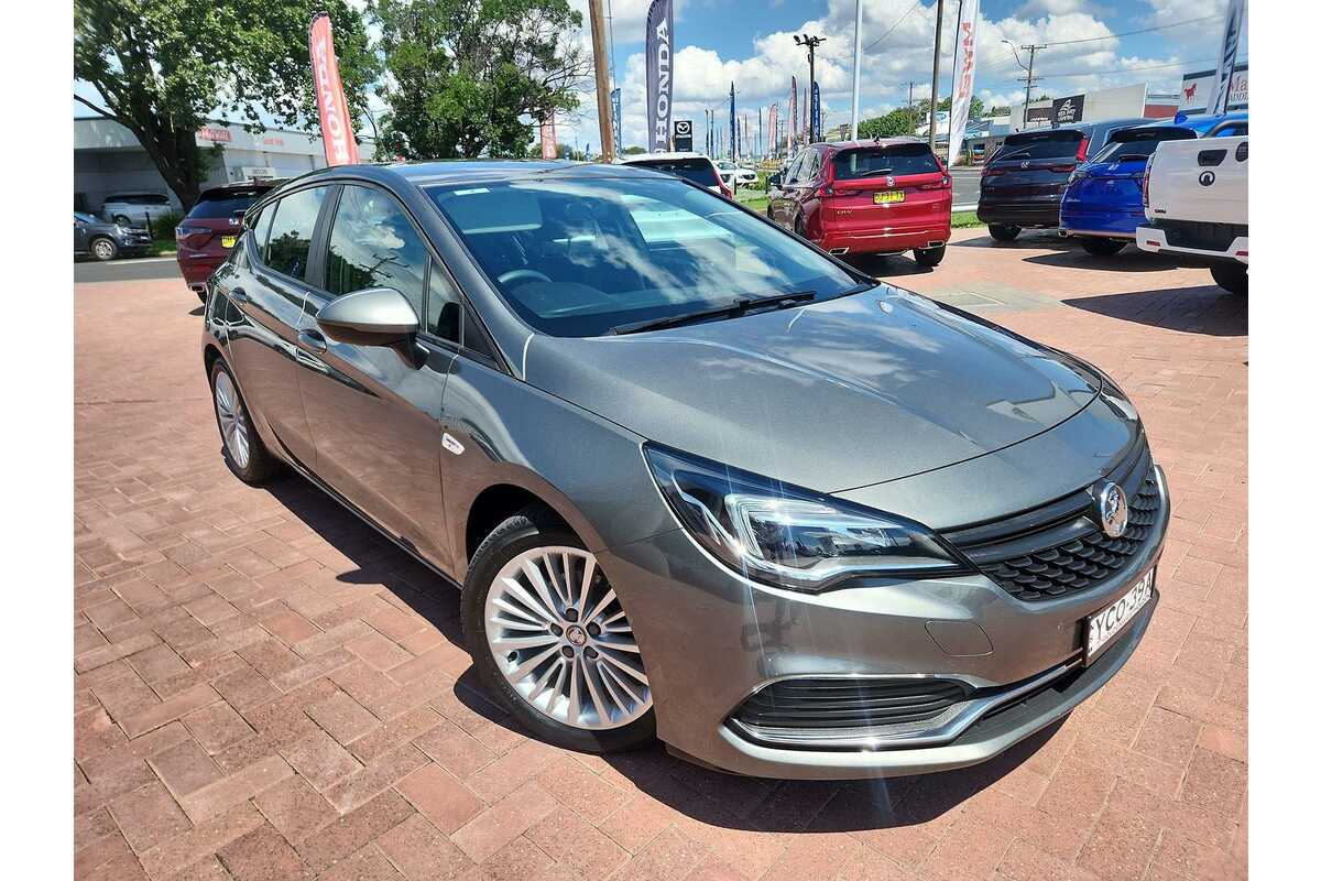 2017 Holden Astra R BK