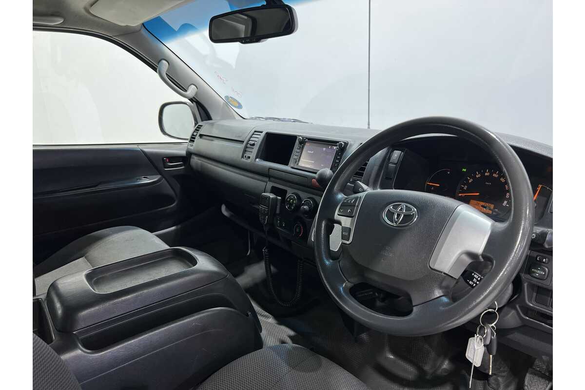 2018 Toyota Hiace Commuter KDH223R