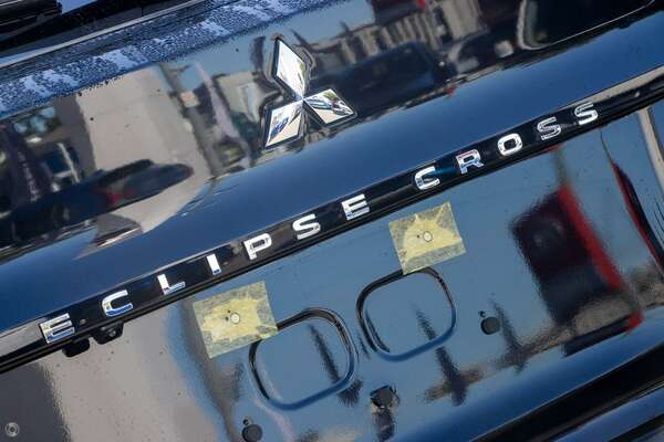 2023 Mitsubishi Eclipse Cross LS Black Edition YB