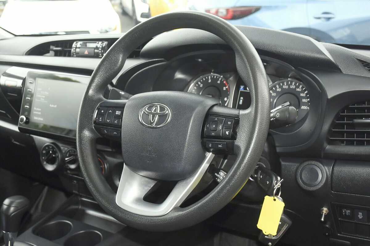 2020 Toyota Hilux SR Extra Cab GUN126R 4X4