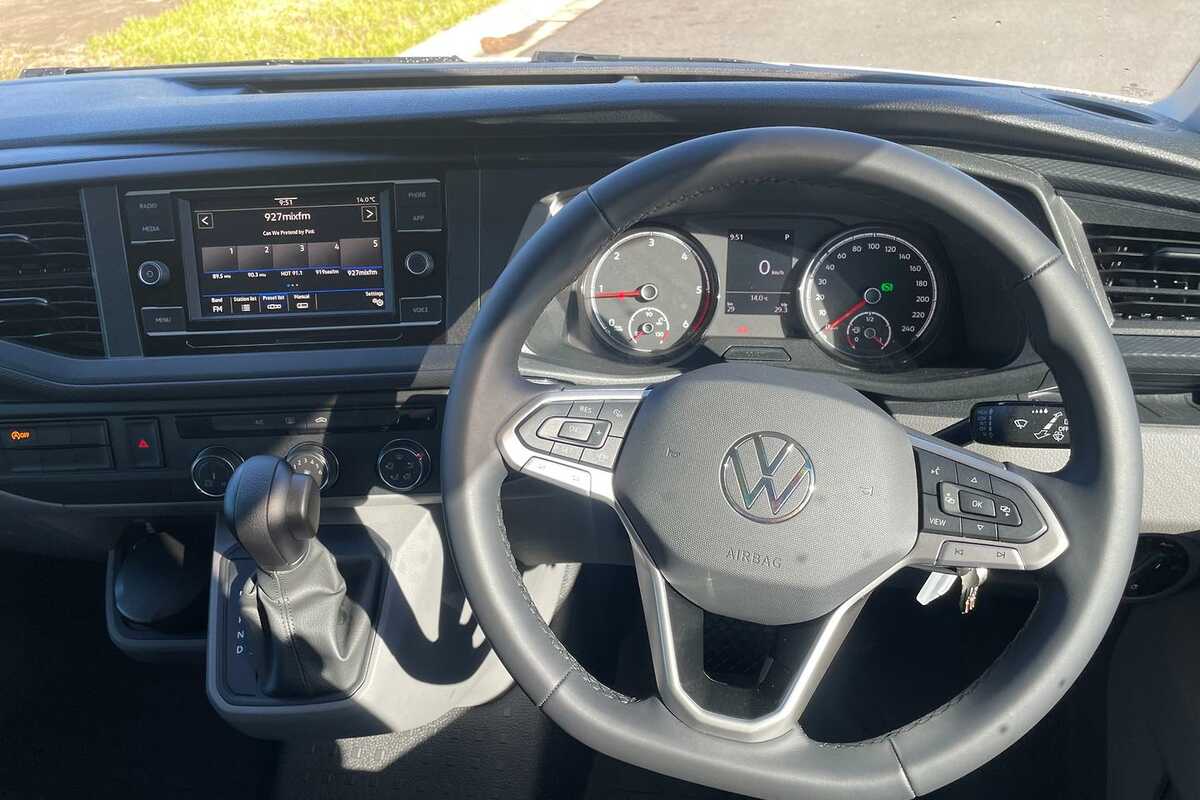 2022 Volkswagen Transporter TDI340 T6.1 Front Wheel Drive