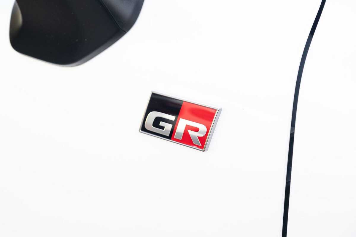2023 Toyota Landcruiser GR Sport FJA300R