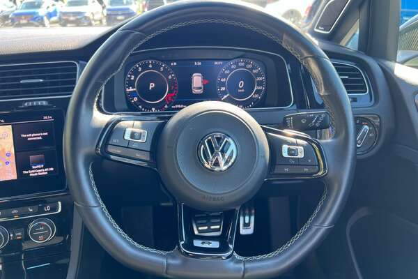 2017 Volkswagen Golf R 7.5