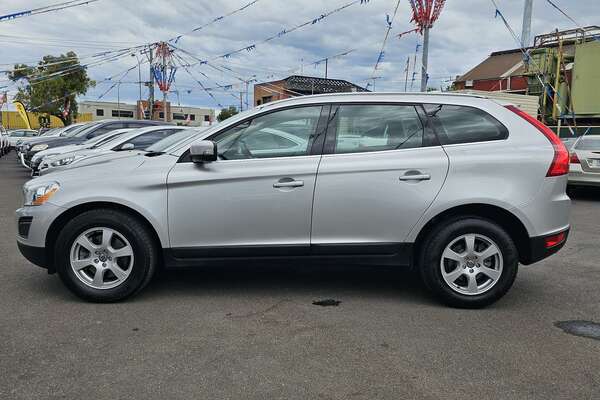 2011 Volvo XC60 T5