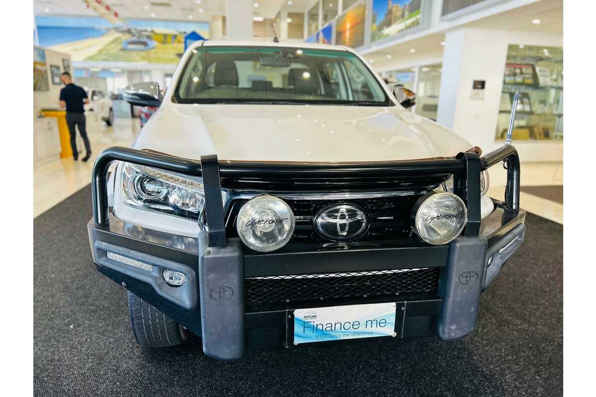 2020 Toyota Hilux SR5 GUN126R 4X4