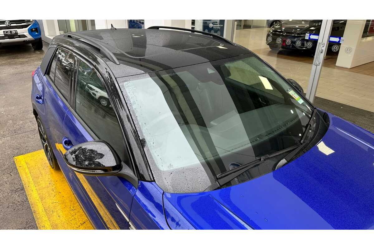 2023 Volkswagen T-Roc R D11