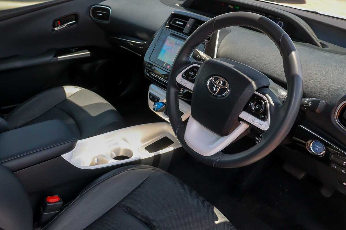 2016 Toyota Prius i-Tech ZVW50R