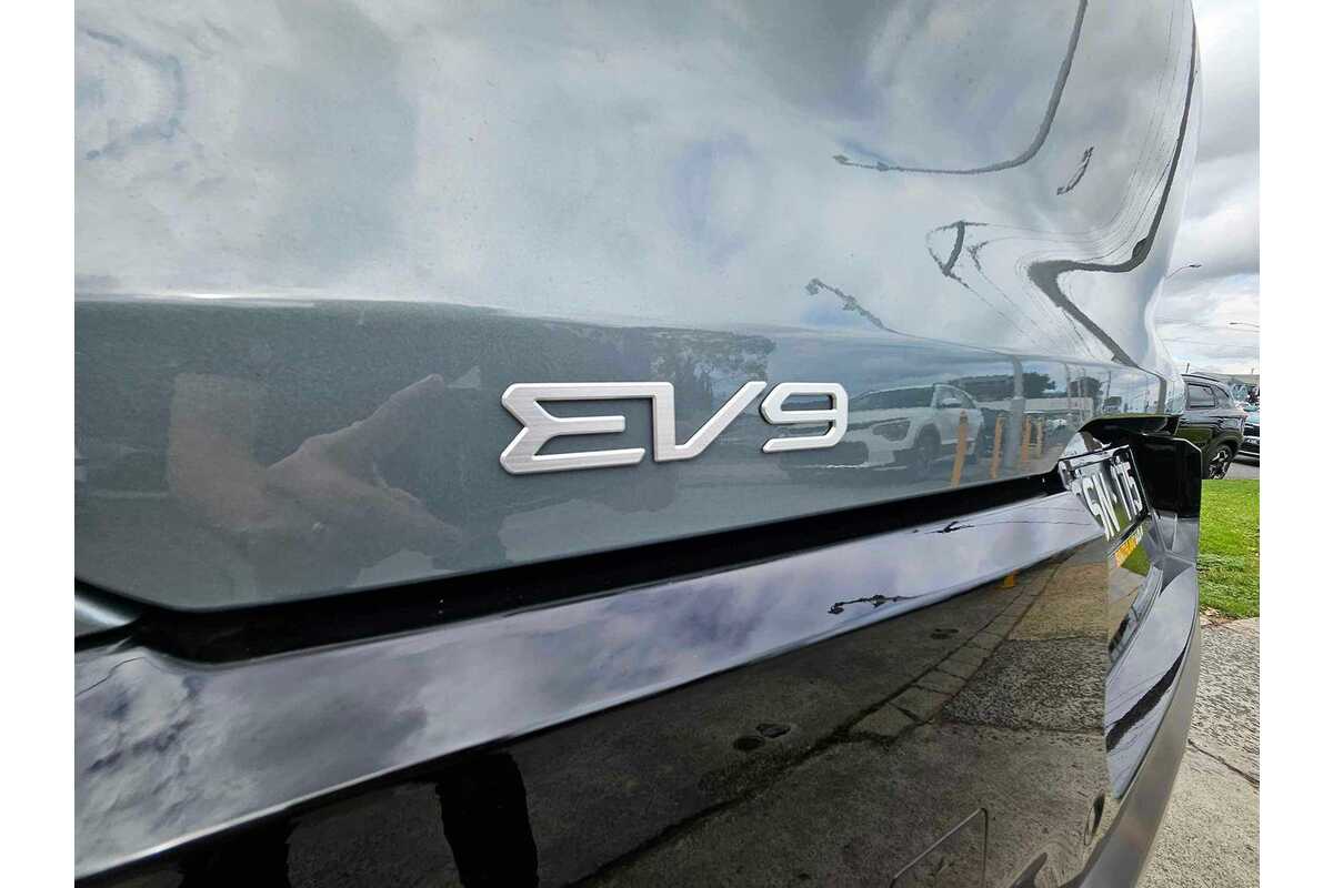 2023 Kia EV9 GT-Line MV