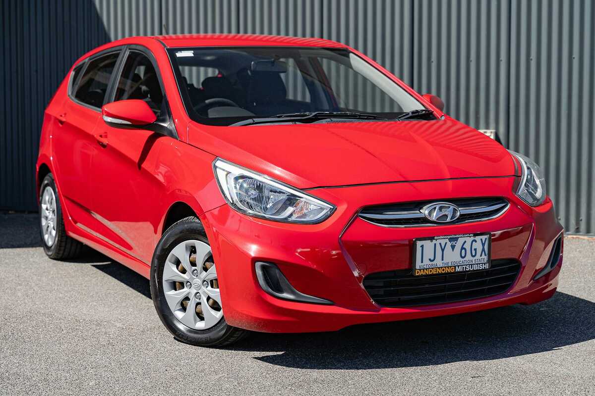 SOLD 2016 Hyundai Accent Active Used Hatch Dandenong VIC