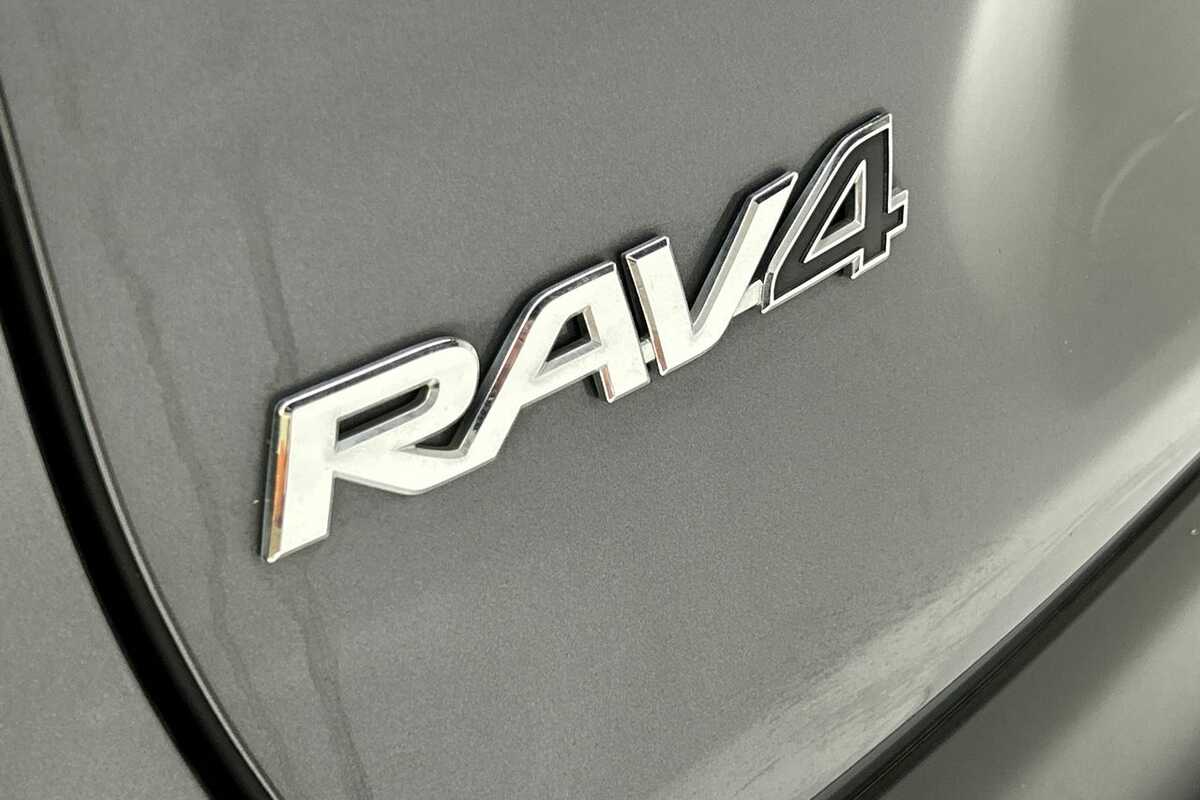 2020 Toyota RAV4 Cruiser AXAH54R