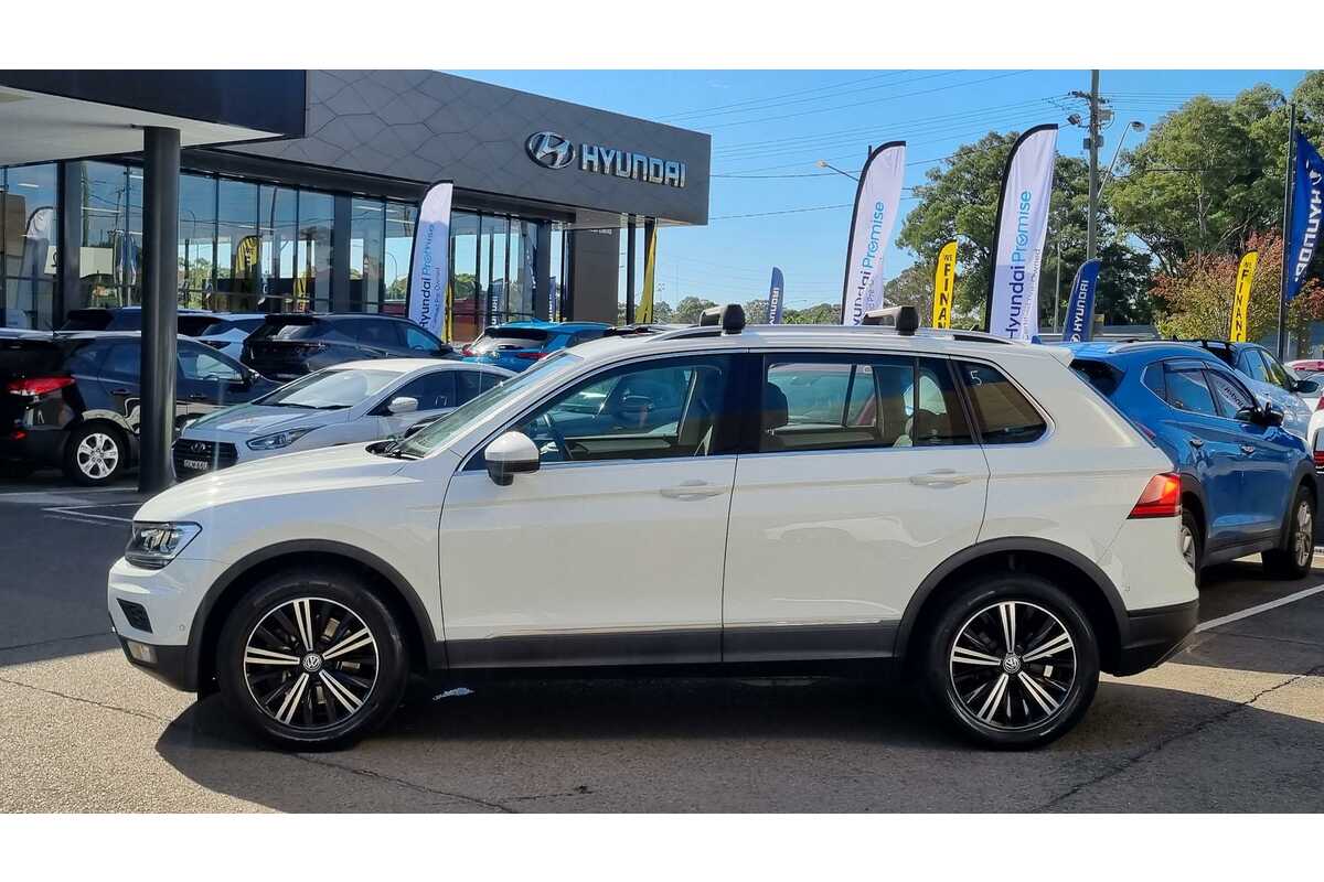 2017 Volkswagen Tiguan 132TSI Adventure 5N