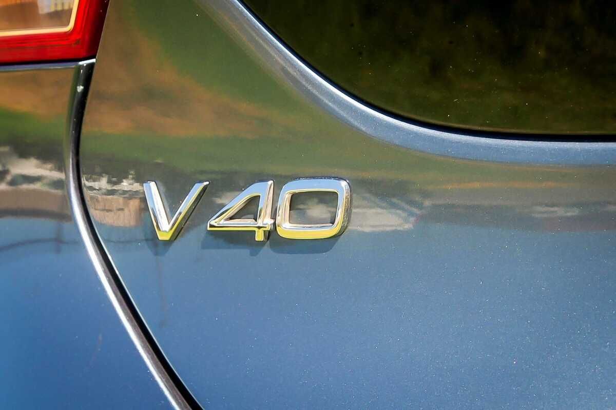 2013 Volvo V40 T4 Kinetic M Series