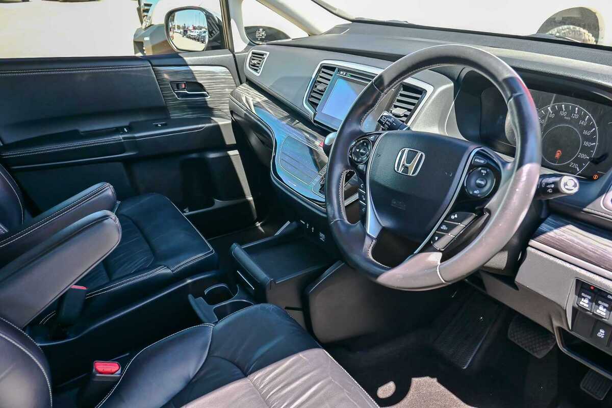 2014 Honda Odyssey VTi-L 5th Gen