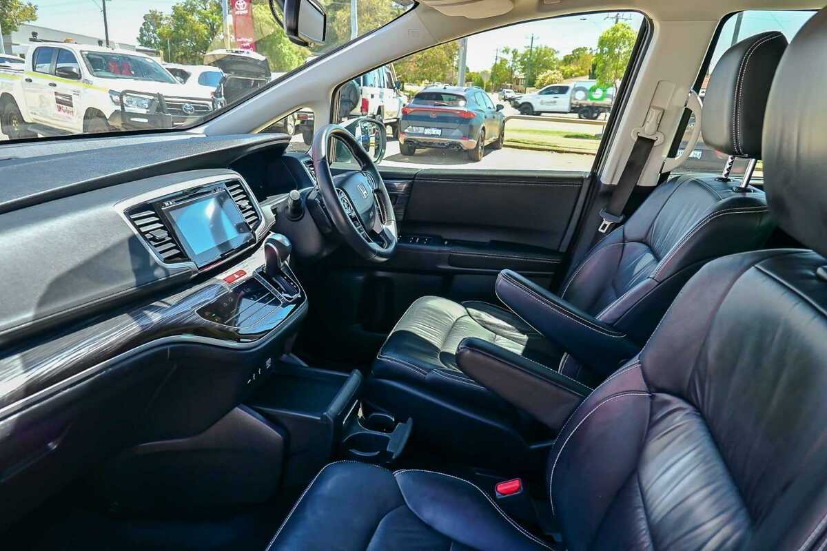 2014 Honda Odyssey VTi-L 5th Gen