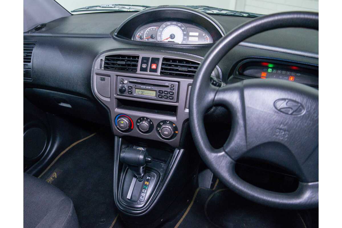 2001 Hyundai Elantra LaVita GLS XD