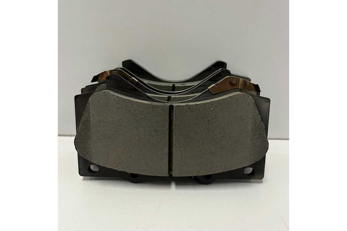 Genuine Toyota Front Brake Pads - LandCruiser 200 Series - 04465YZZU2