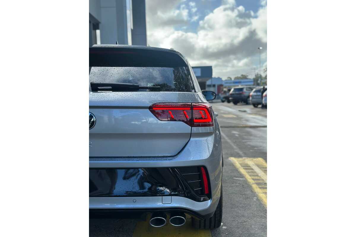2024 Volkswagen T-Roc R D11