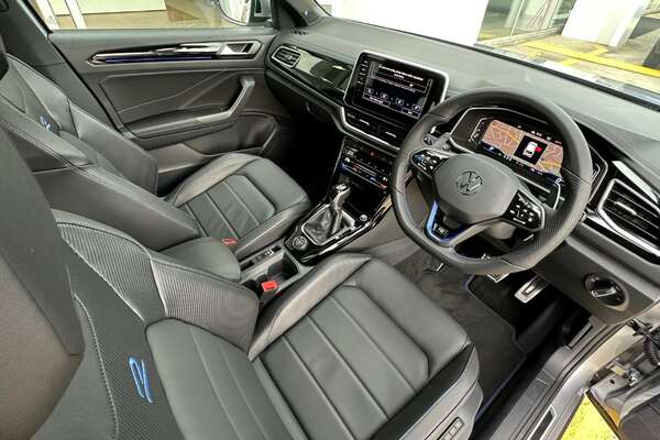 2024 Volkswagen T-Roc R D11