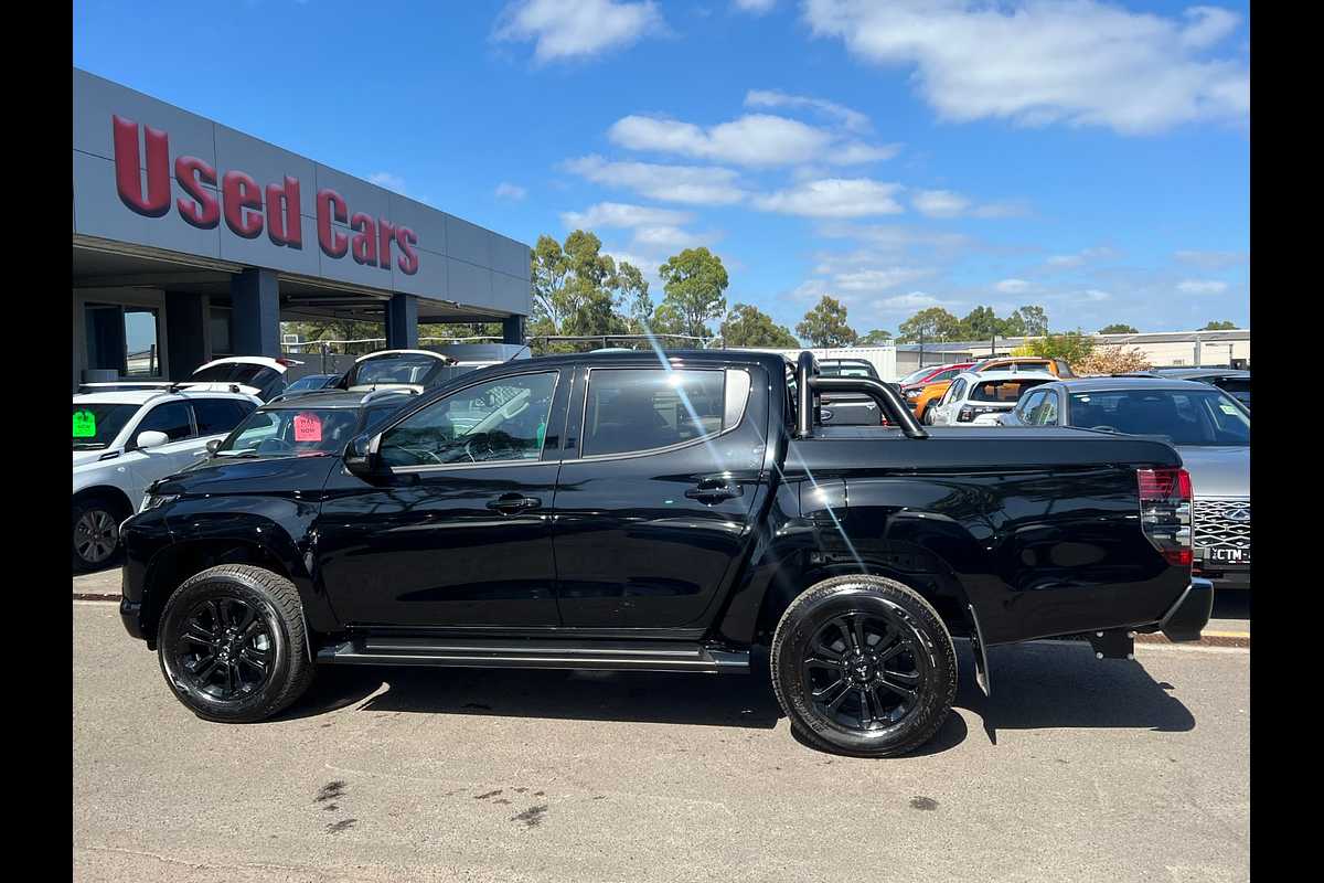 sold-2023-mitsubishi-triton-gsr-in-black-used-ute-ferntree-gully-vic