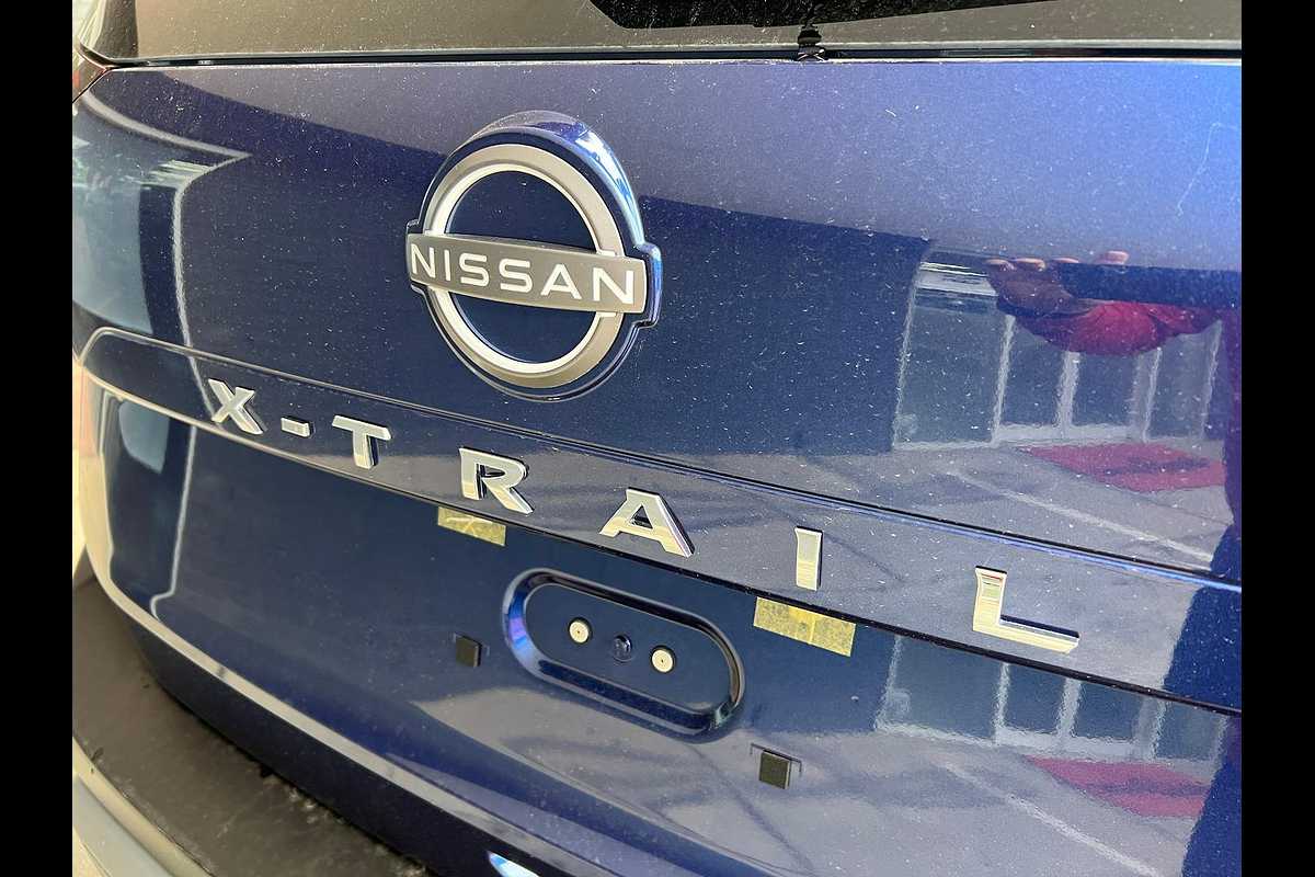 2023 Nissan X-TRAIL ST-L T33