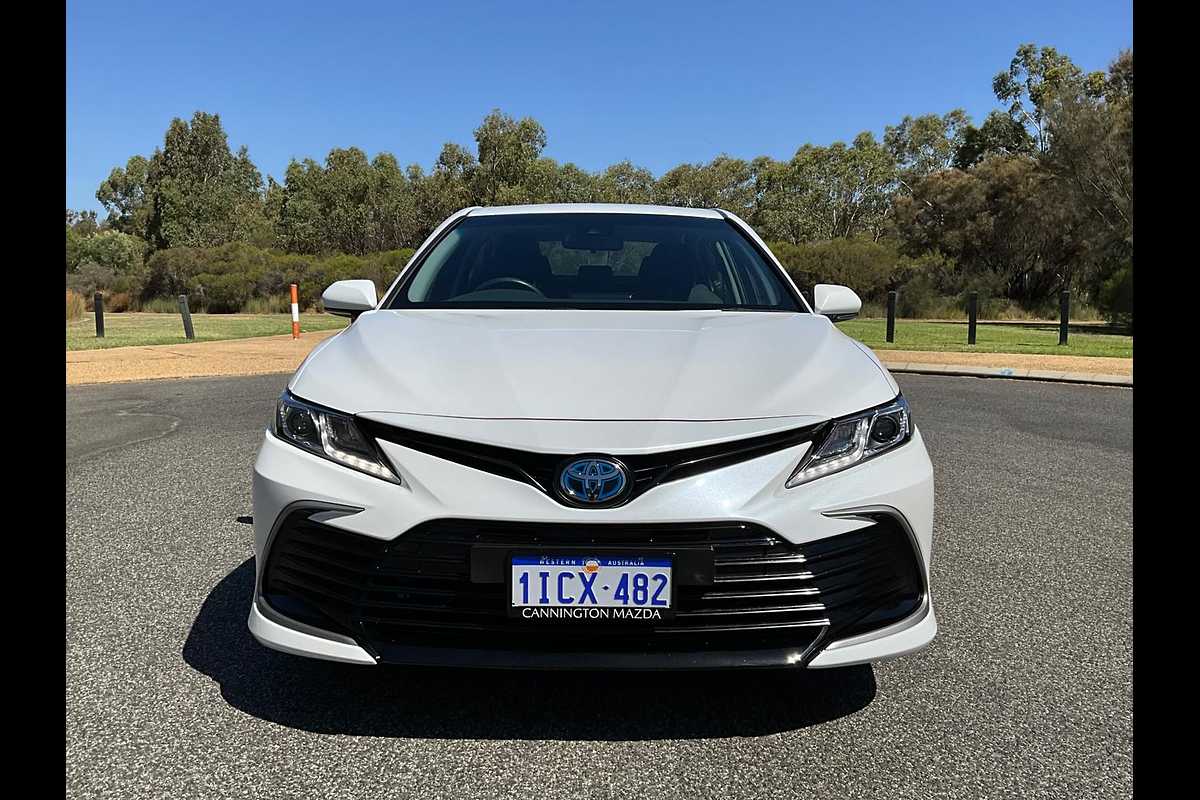 2021 Toyota Camry Ascent AXVH70R