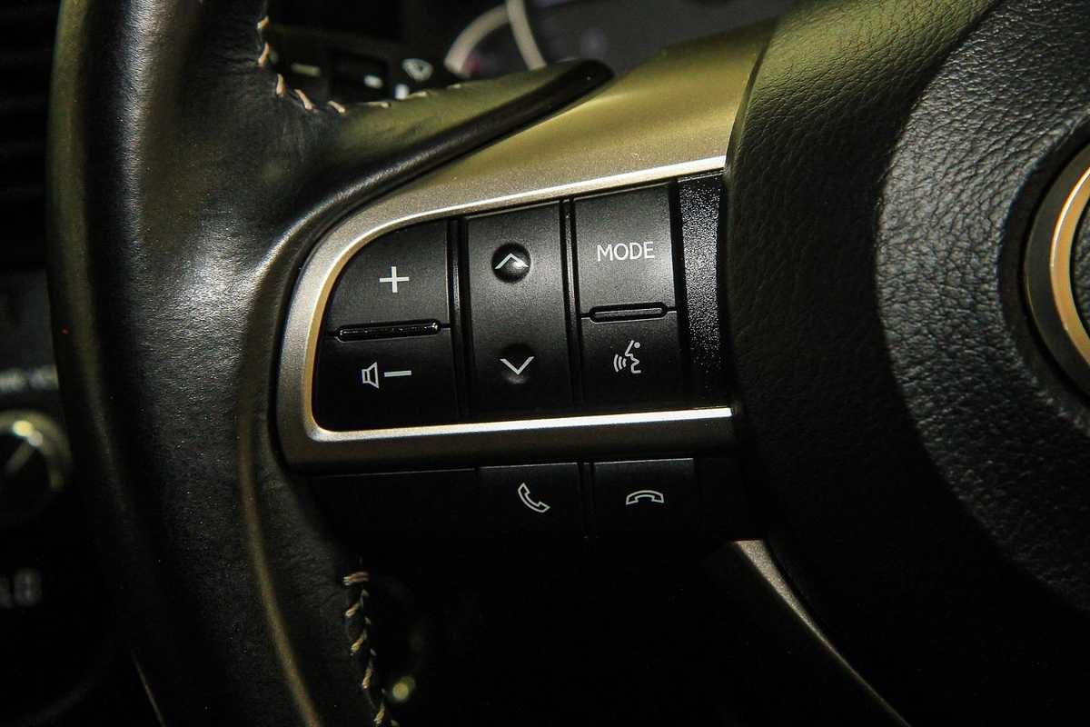 2017 Lexus RX RX200t Luxury AGL20R