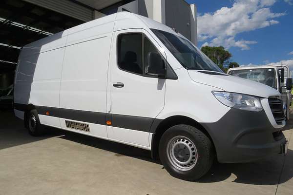 2023 Mercedes Benz Sprinter 417CDI VS30